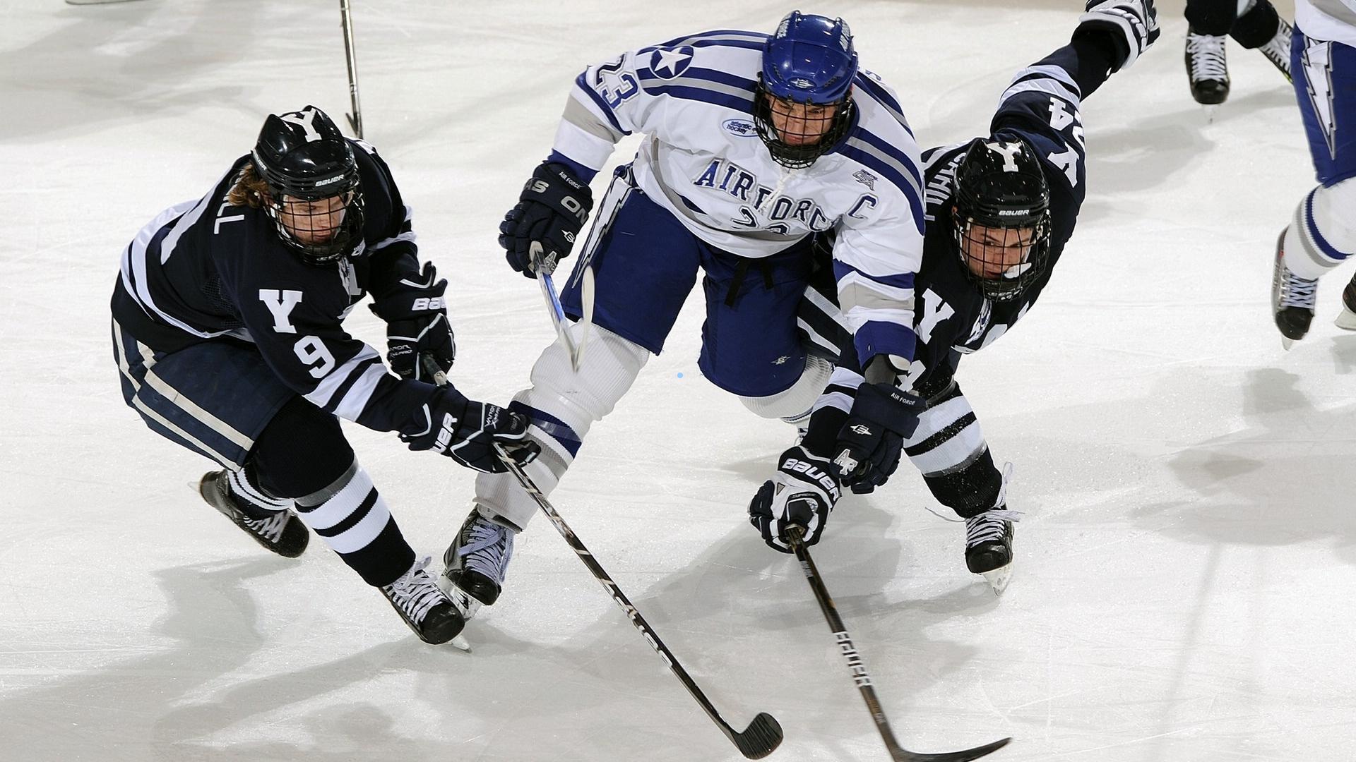 欧冠爆冷夜，卡拉巴克力克法兰克福，尼斯主场迎战前进之鹰恐有变数