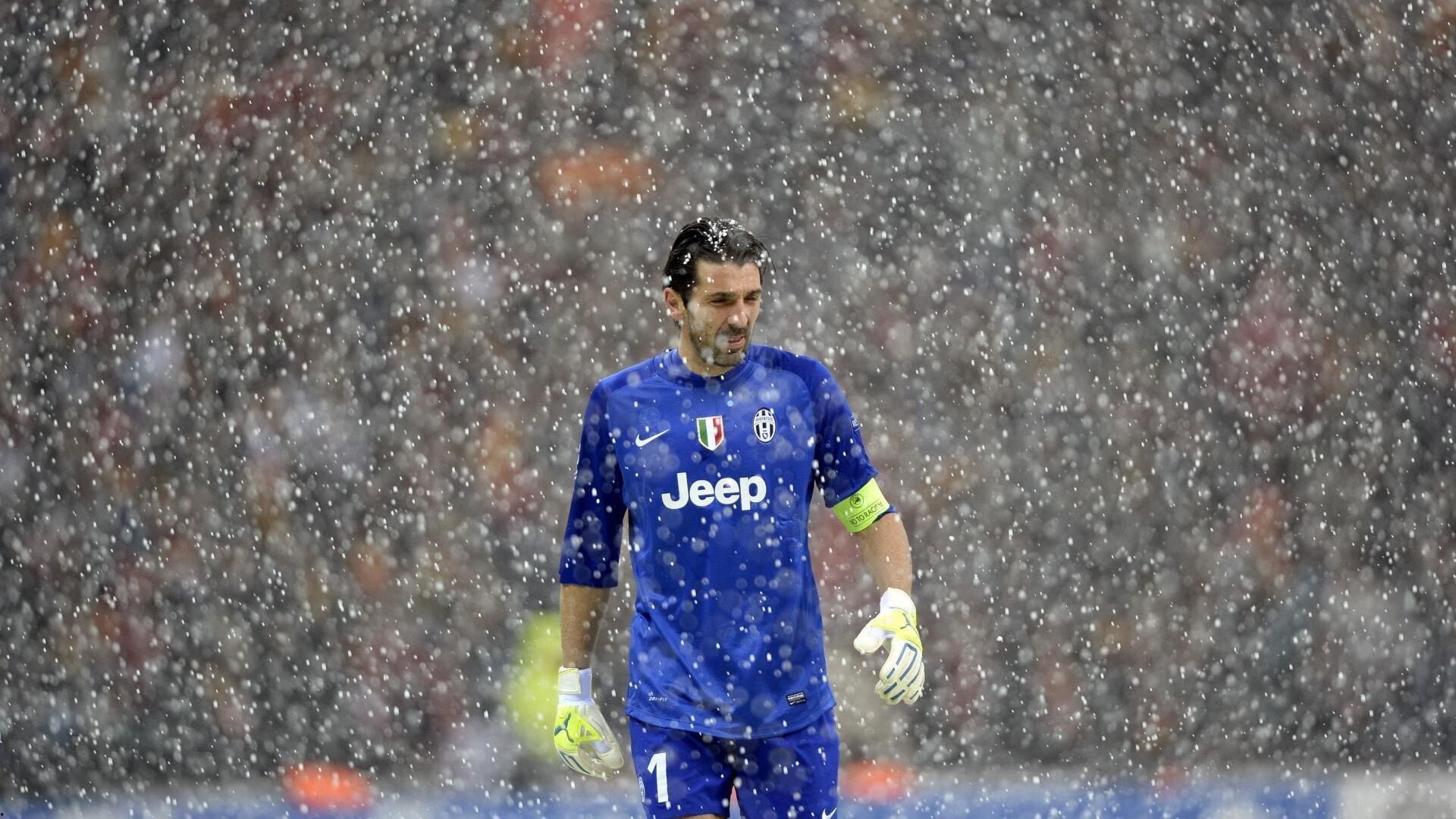 中国体彩网：苦练终成投射利器！杰明三分雨闪耀全场，单节5中4轰12分导演逆转好戏